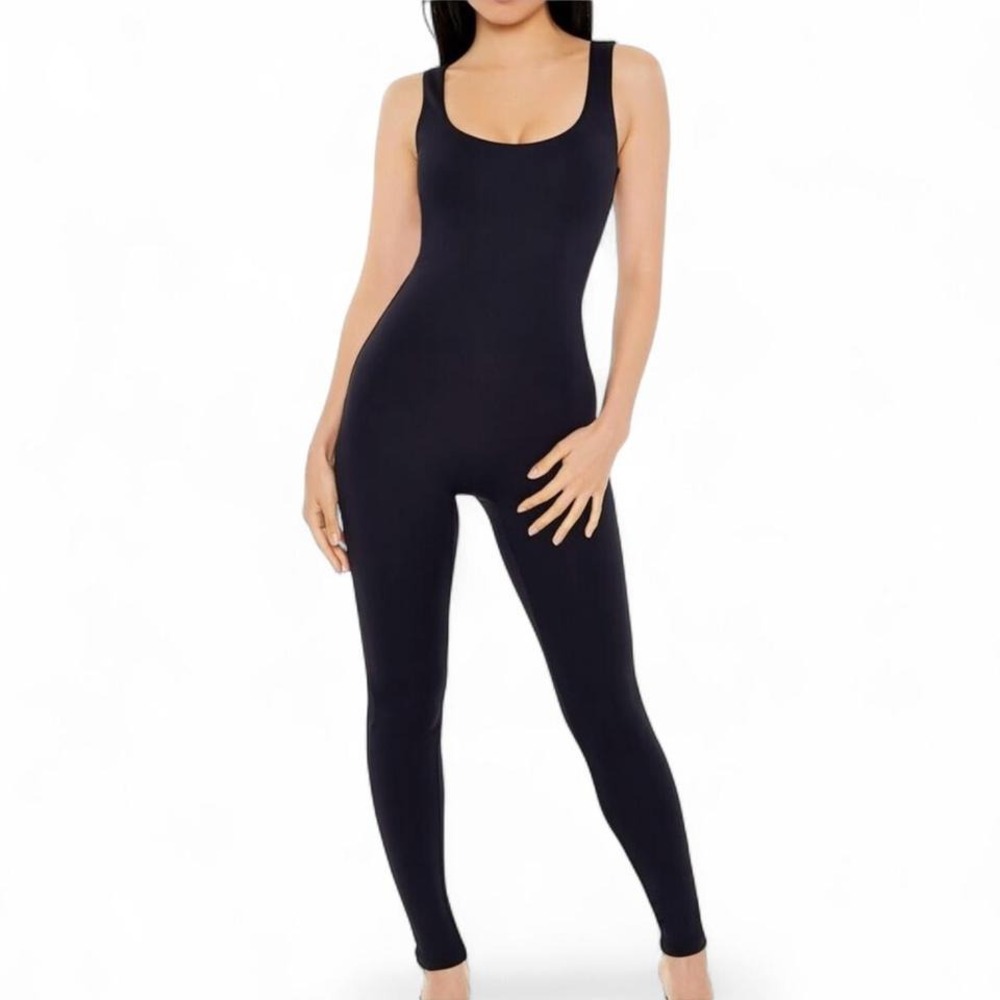 ✨ FOREVER 21 Jumpsuit 🛍️